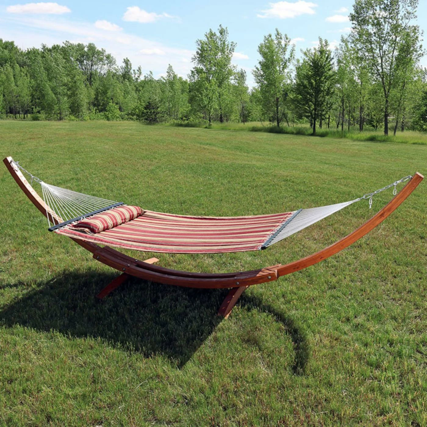 Promo 𧨠Sunnydaze Decor Quilted 13 Ft. Double Fabric Hammock With Wood Stand 𧨠1 Promo 𧨠Sunnydaze Decor Quilted 13 Ft. Double Fabric Hammock With Wood Stand π§¨
